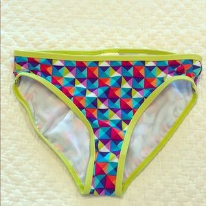 🌸NWOT Lands End girls swim bottoms